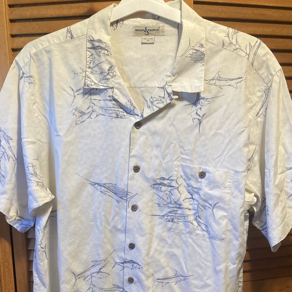 Hook And Tackle Cream with Black & Grey Fish Graphics Shirt - Picture 3 of 16